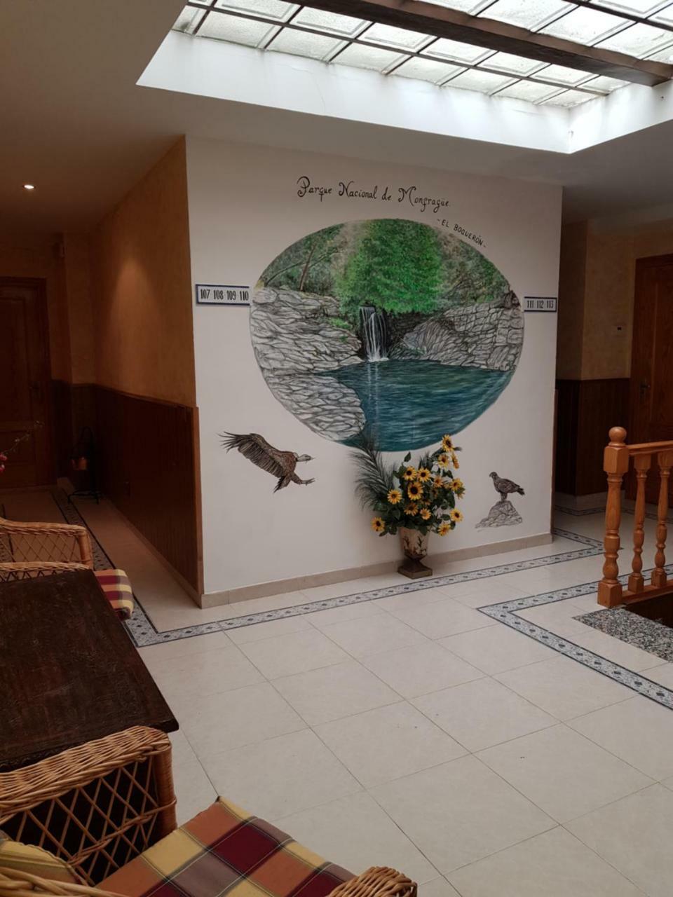 Hotel Carvajal Torrejón el Rubio Esterno foto